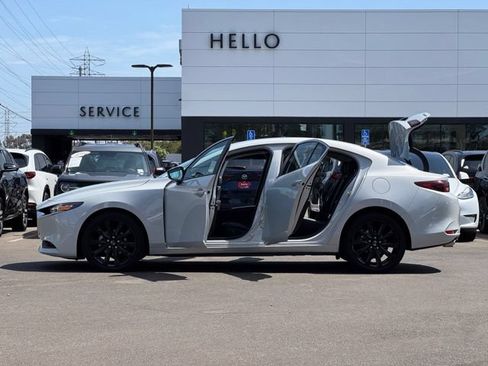 Used 2024 MAZDA MAZDA3 s FWD image 27
