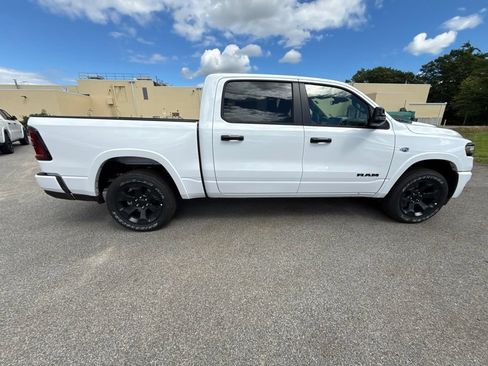 New 2026 RAM 1500 Big Horn AWD/4WD image 6
