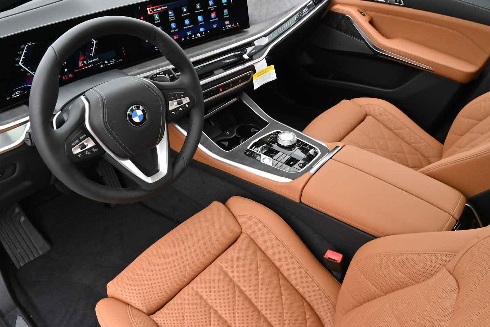 Used 2026 BMW X5 xDrive50e w/ Executive Package AWD/4WD image 13