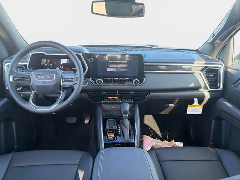 New 2026 GMC Canyon Elevation w/ Convenience Package image 15