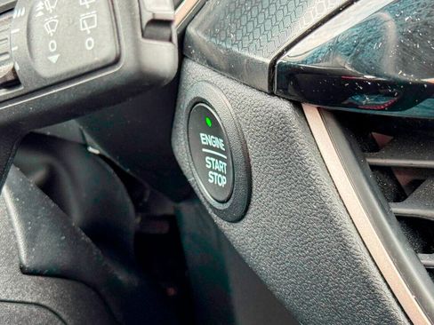 Used 2022 Ford Escape SEL w/ SEL Stealth AWD Package image 23