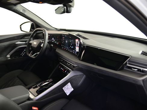New 2025 Audi SQ5 Premium Plus image 17