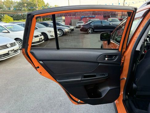 Used 2013 Subaru Crosstrek 2.0i Premium image 40