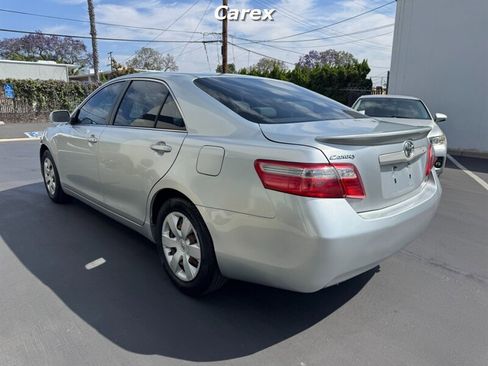 Used 2007 Toyota Camry LE image 9
