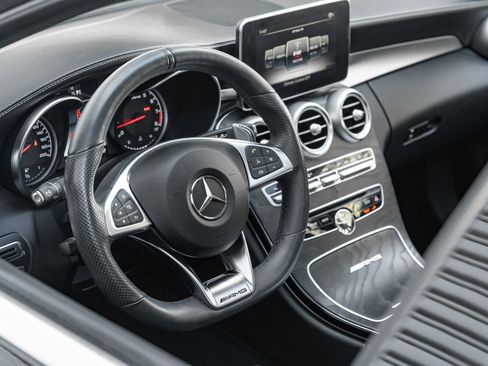 Used 2018 Mercedes-Benz C 63 AMG Sedan image 30