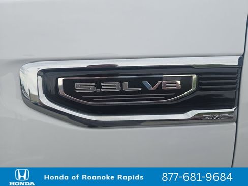 Used 2025 GMC Sierra 1500 SLT AWD/4WD image 27