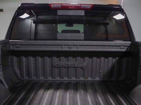 Used 2024 GMC Sierra 1500 AT4 w/ Technology Package image 33