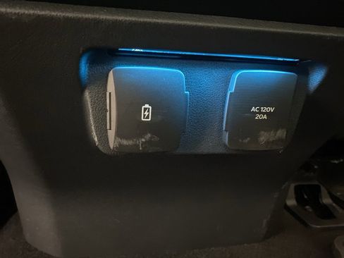 Used 2024 Ford F150 Raptor image 15