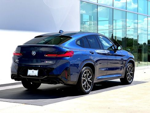 Certified 2025 BMW X4 M40i image 4