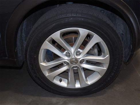 Used 2014 Nissan Juke SL image 18