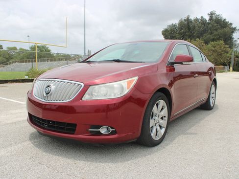 Used 2011 Buick LaCrosse CXS FWD image 3