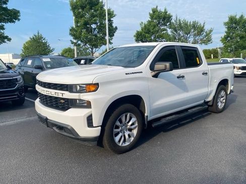 Used 2019 Chevrolet Silverado 1500 Custom AWD/4WD image 14