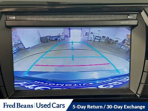 Used 2015 Toyota Corolla L image 21