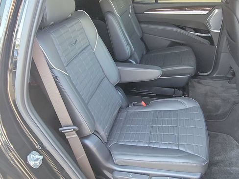 Certified 2025 Cadillac Escalade Sport Platinum AWD/4WD image 27