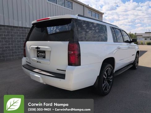 Used 2019 Chevrolet Suburban Premier w/ RST Edition AWD/4WD image 3