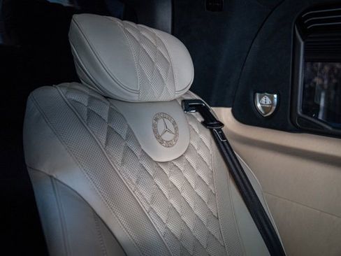 Used 2017 Mercedes-Benz Metris Passenger image 45