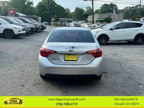 Used 2019 Toyota Corolla LE FWD image 5