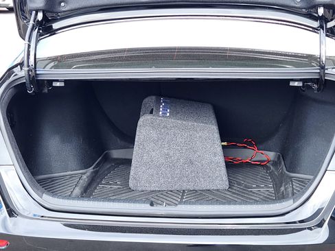 Used 2025 Honda Accord Sport image 12