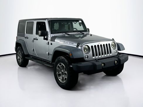 Used 2017 Jeep Wrangler Unlimited Rubicon w/ Dual Top Group image 3