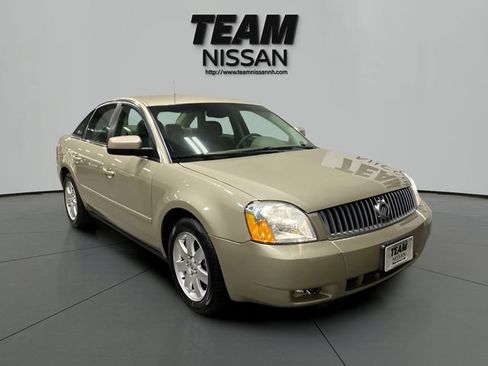Used 2005 Mercury Montego Luxury FWD image 1