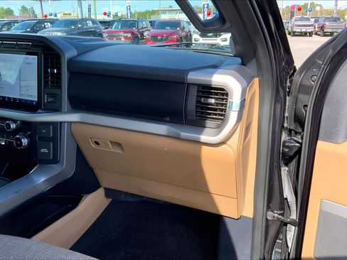 Certified 2022 Ford F150 XLT w/ Equipment Group 302A High image 17