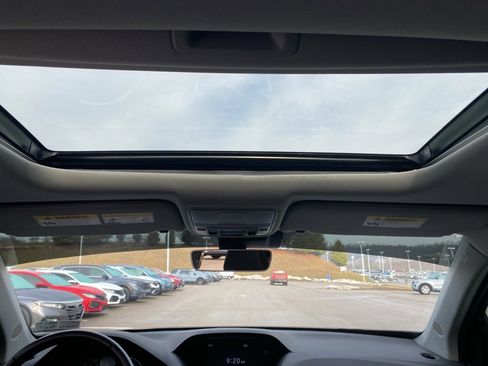 Used 2020 Acura MDX SH-AWD image 23