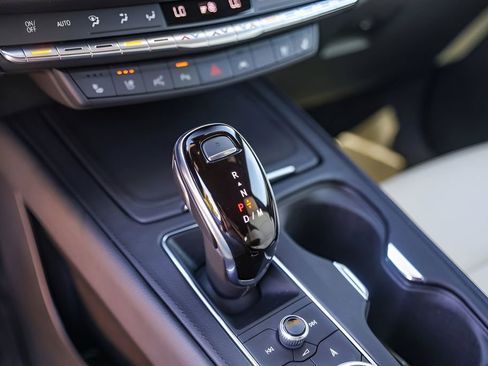 Used 2022 Cadillac XT4 Sport image 20