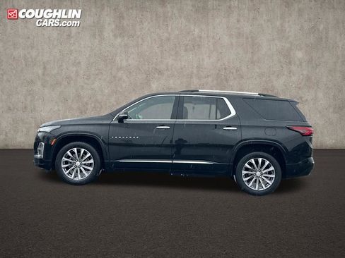 Used 2023 Chevrolet Traverse Premier image 4