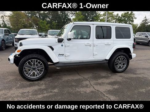 Used 2024 Jeep Wrangler High Altitude AWD/4WD image 3