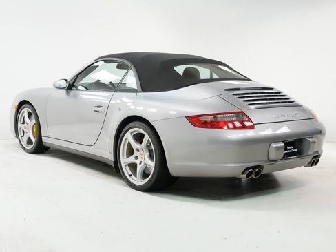 Used 2006 Porsche 911 Carrera 4S AWD/4WD image 3