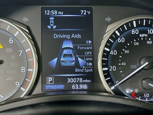 Used 2022 INFINITI Q50 Luxe w/ Cargo Package RWD image 13