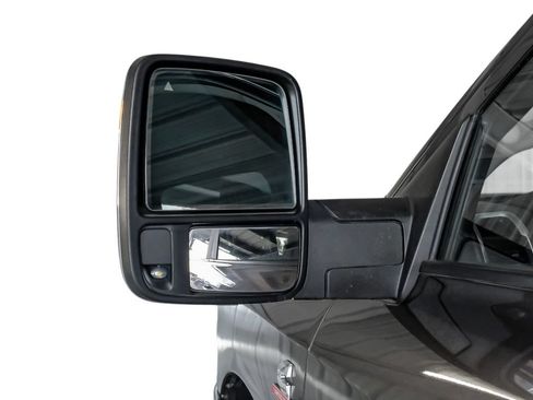 Used 2023 RAM 2500 Laramie AWD/4WD image 38