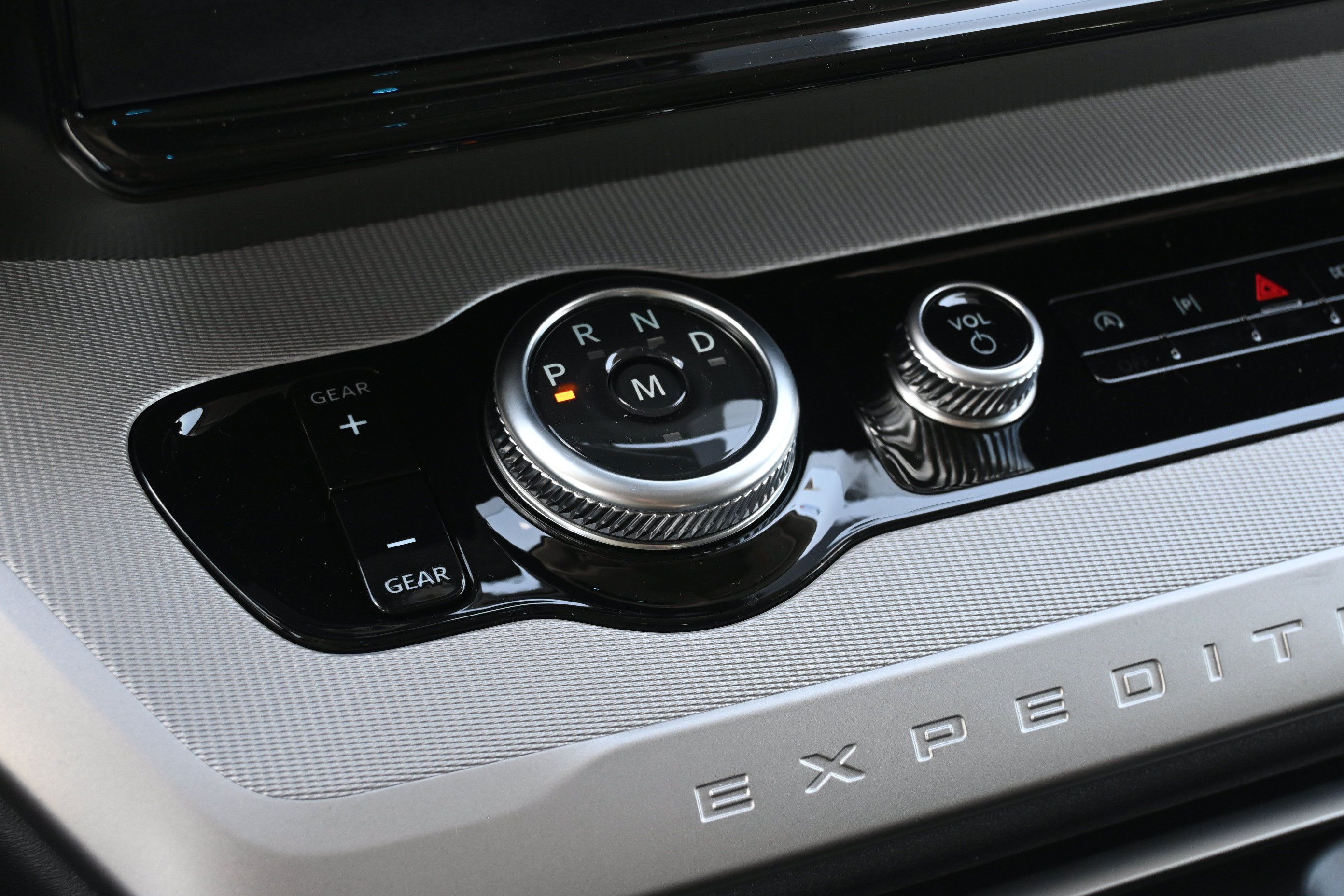 New 2027 Ford Expedition Max Active RWD image 26