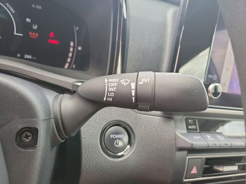 Used 2025 Toyota Camry LE FWD image 20