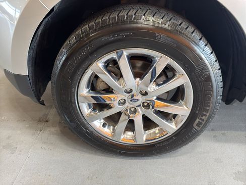 Used 2013 Ford Edge Limited w/ Class II Trailer Tow Pkg image 9