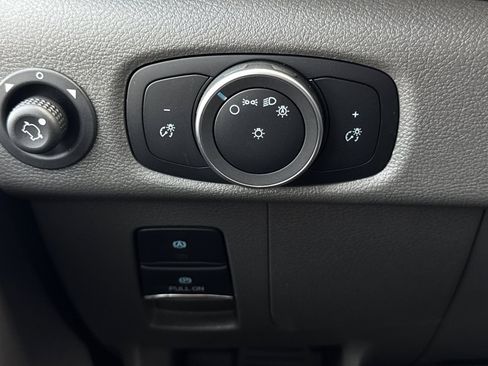 Used 2024 Ford E-Transit 148 Medium Roof w/ Load Area Protection Package image 27