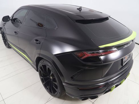 Used 2022 Lamborghini Urus image 39