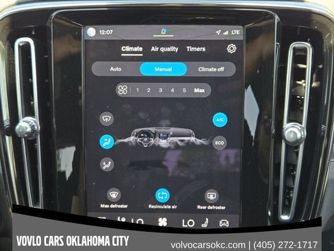 Certified 2023 Volvo XC40 Recharge Ultimate AWD/4WD image 16