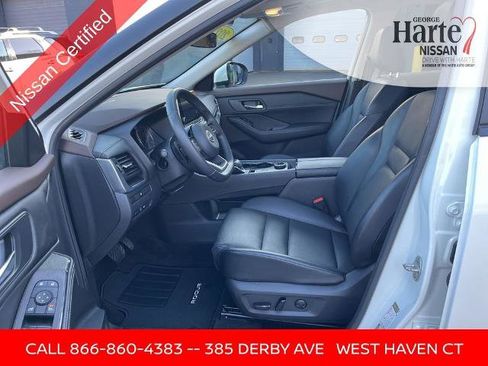 Certified 2023 Nissan Rogue SV w/ SV Premium B Package AWD/4WD image 22