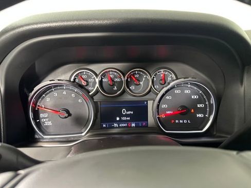 Used 2021 Chevrolet Silverado 1500 LT image 17