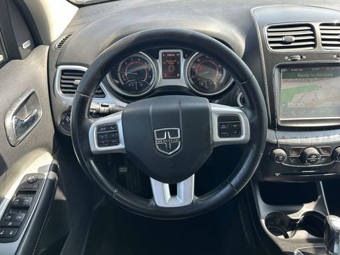 Used 2011 Dodge Journey Lux image 15