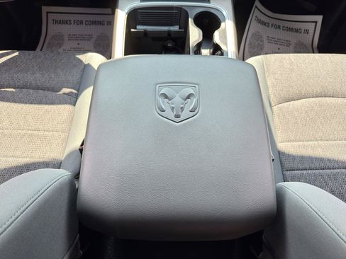 Used 2017 RAM 1500 Big Horn AWD/4WD image 29