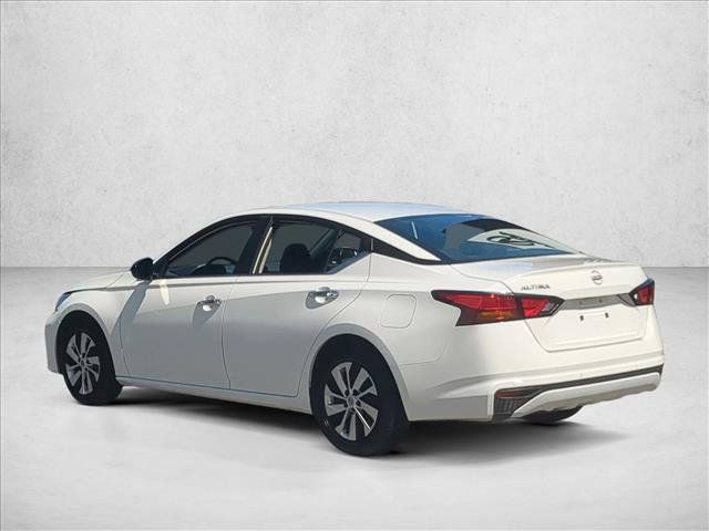 Used 2024 Nissan Altima 2.5 S FWD image 8