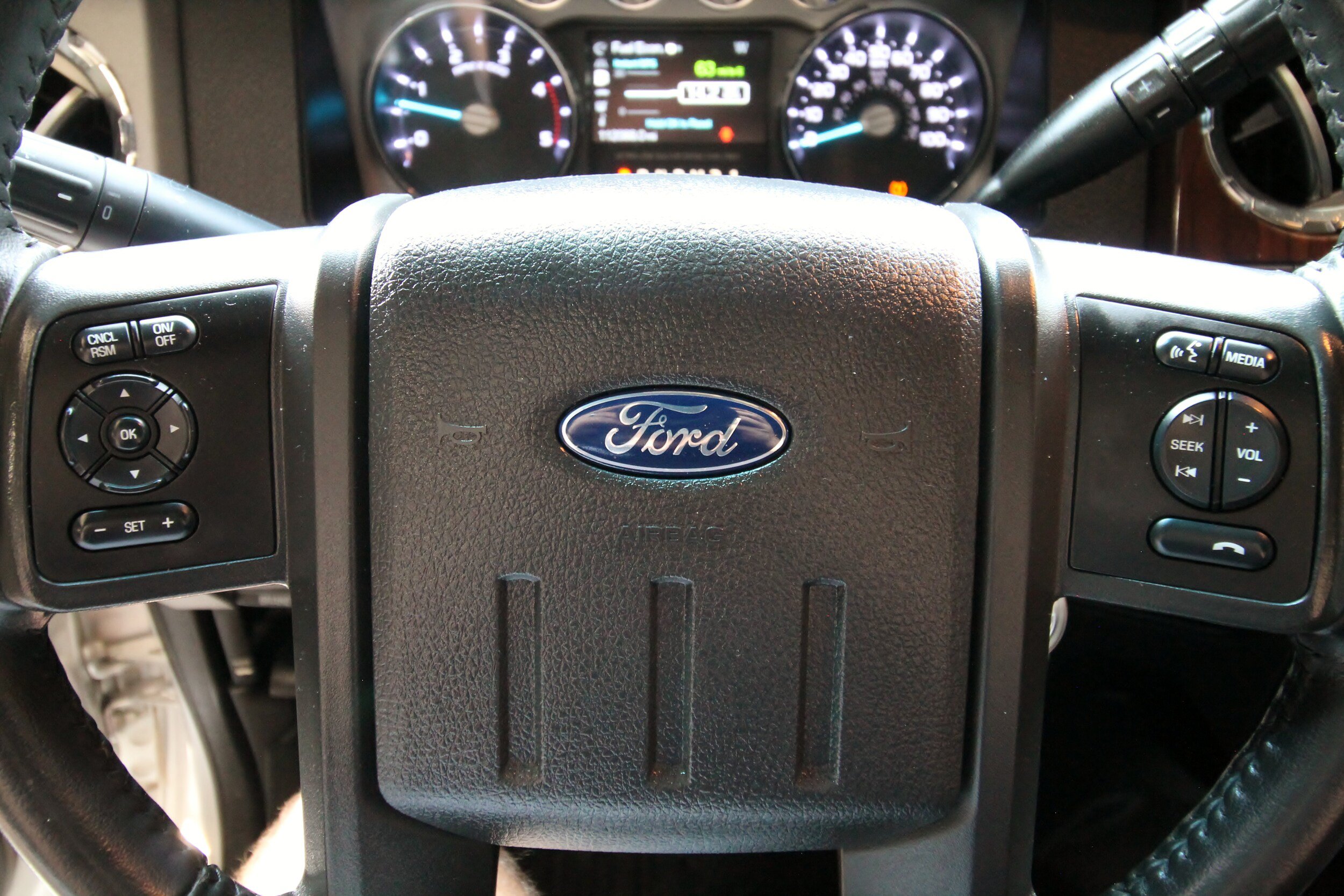 Used 2015 Ford F250 Lariat AWD/4WD image 28