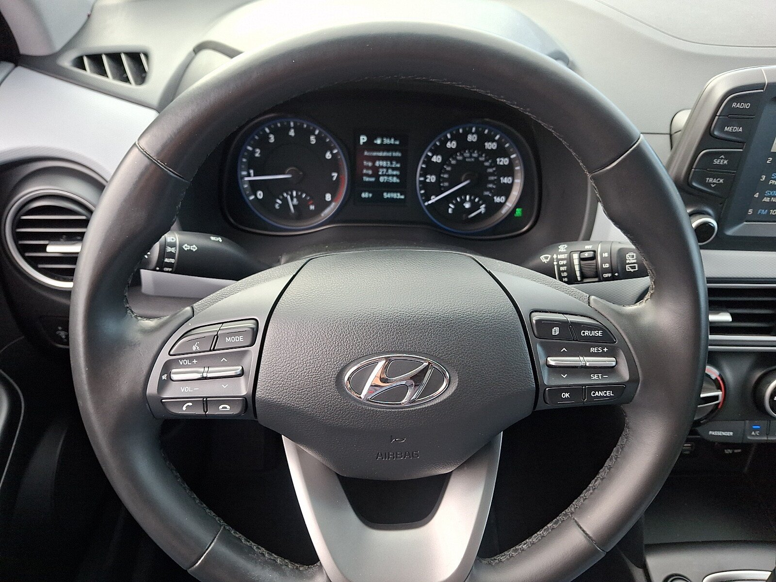 Used 2018 Hyundai Kona SEL AWD/4WD image 19