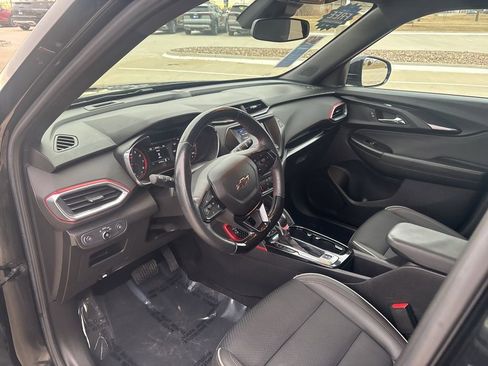 Used 2022 Chevrolet TrailBlazer RS image 16
