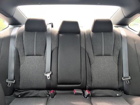 Used 2024 Honda Accord Sport image 28