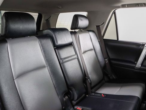 Used 2023 Toyota 4Runner SR5 Premium w/ Moonroof Package image 33