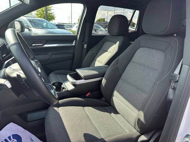 Used 2026 GMC Terrain Elevation AWD/4WD image 26