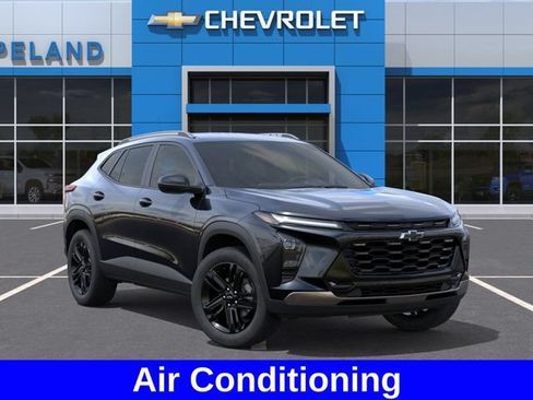 New 2026 Chevrolet Trax ACTIV w/ Driver Confidence Package FWD image 8